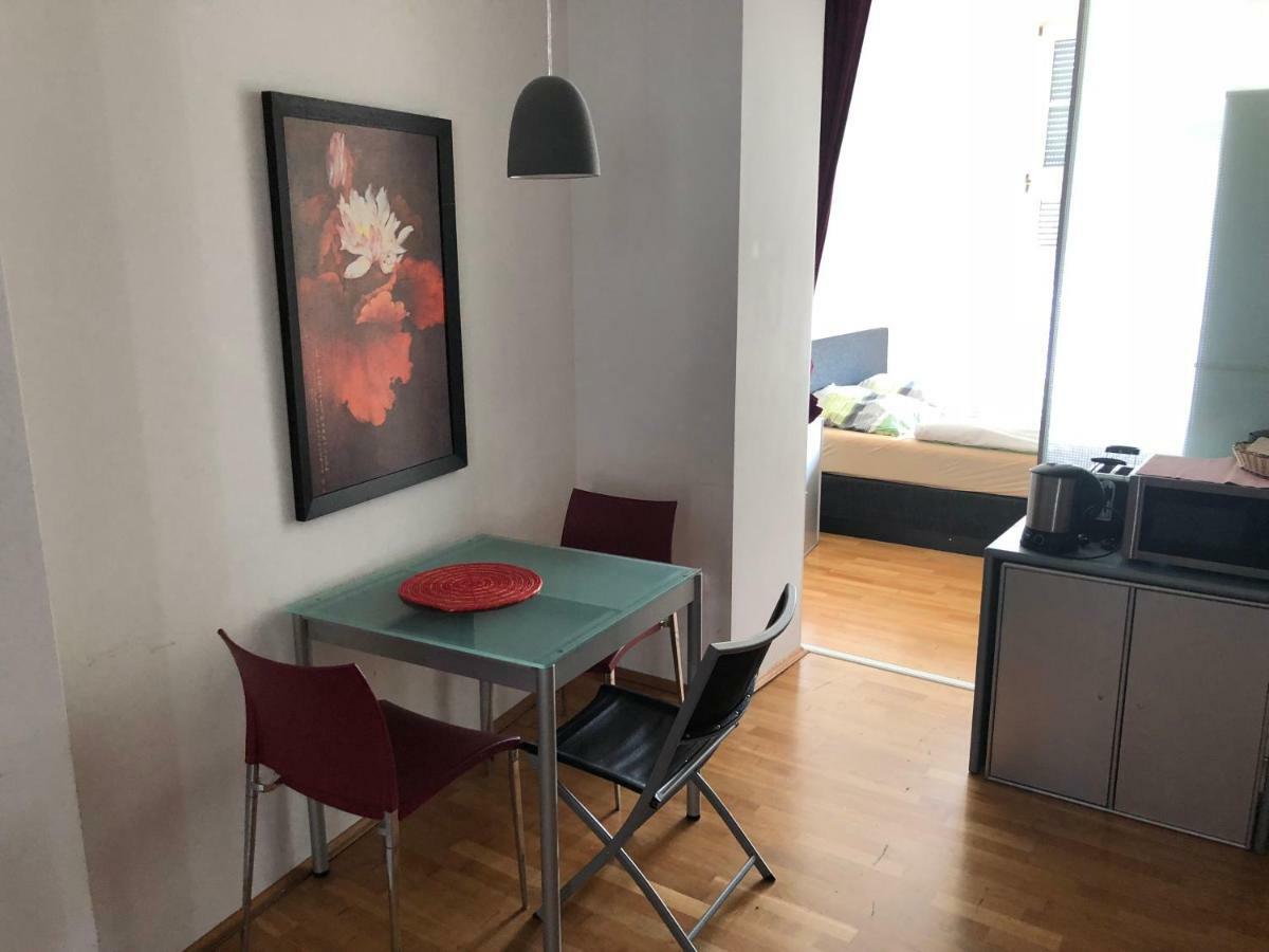 Ferienwohnung Mitten In Wiesbaden Zewnętrze zdjęcie